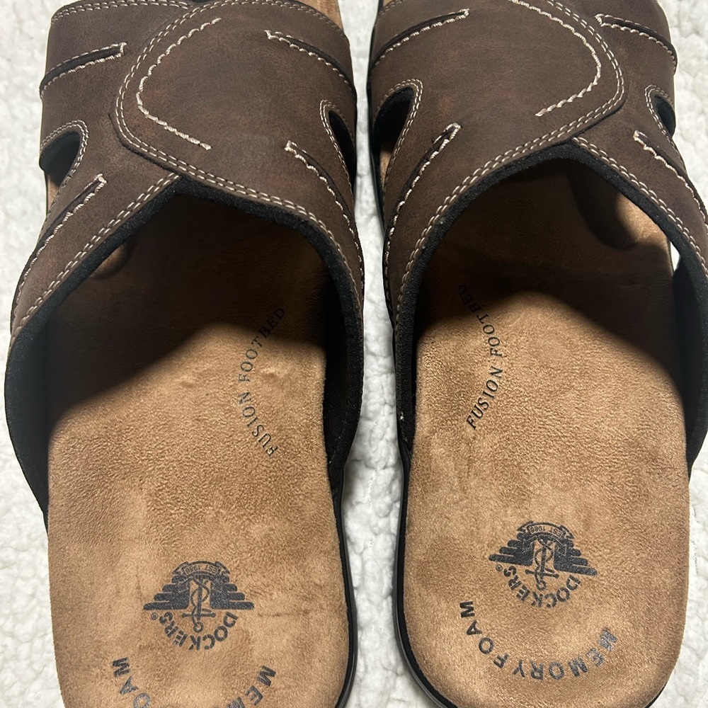 NEW Dockers Men's Dark Brown Slide Sandals Size 13 W